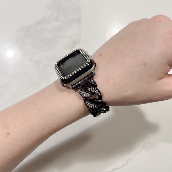 Black Crystal Cuban Apple Watch Band (38/40/41mm) - Picture 3 of 5